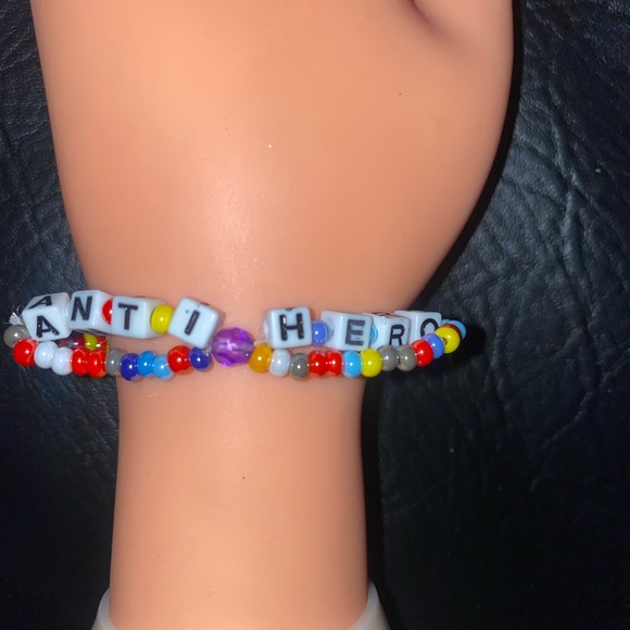 For the “SWIFTIES” I am making many styles and can also do custom size & colors - Picture 6 of 16